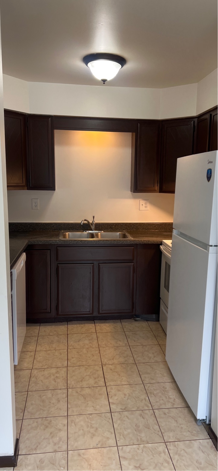 4329 CENTENNIAL CT APT #2